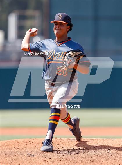 Thumbnail 3 in Chatsworth vs Roosevelt (CIF LACS Open Div Semi Final) photogallery.