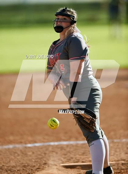 Thumbnail 2 in Hewitt-Trussville @ Grissom photogallery.