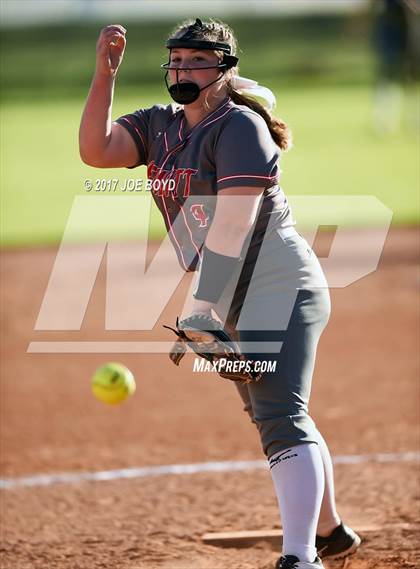 Thumbnail 1 in Hewitt-Trussville @ Grissom photogallery.