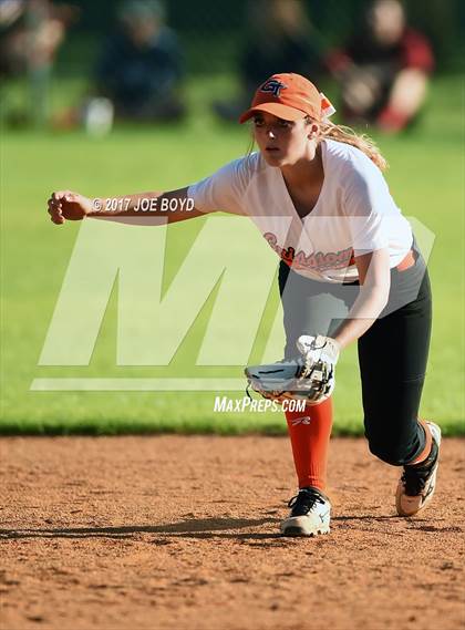 Thumbnail 2 in Hewitt-Trussville @ Grissom photogallery.