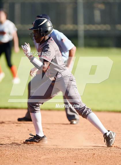 Thumbnail 3 in Hewitt-Trussville @ Grissom photogallery.