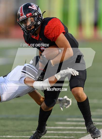 Thumbnail 2 in Clark vs Churchill photogallery.