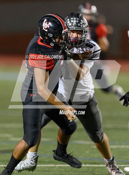Thumbnail 2 in Clark vs Churchill photogallery.