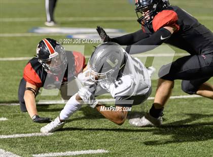 Thumbnail 2 in Clark vs Churchill photogallery.
