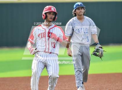 Thumbnail 2 in Katy vs Katy Taylor (Region 3-6A Quarterfinal) photogallery.