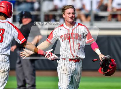 Thumbnail 3 in Katy vs Katy Taylor (Region 3-6A Quarterfinal) photogallery.