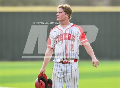 Thumbnail 3 in Katy vs Katy Taylor (Region 3-6A Quarterfinal) photogallery.