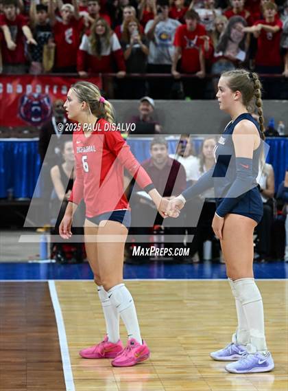 Thumbnail 1 in Valor Christian vs. Chaparral (CHSAA 5A State Final) photogallery.