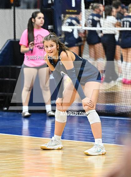 Thumbnail 1 in Valor Christian vs. Chaparral (CHSAA 5A State Final) photogallery.