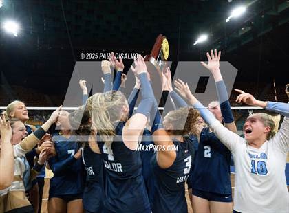 Thumbnail 2 in Valor Christian vs. Chaparral (CHSAA 5A State Final) photogallery.