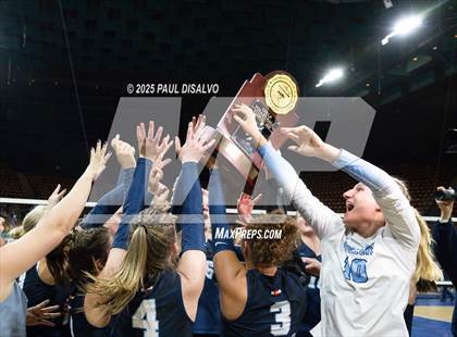 Thumbnail 1 in Valor Christian vs. Chaparral (CHSAA 5A State Final) photogallery.
