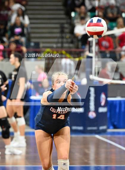 Thumbnail 1 in Valor Christian vs. Chaparral (CHSAA 5A State Final) photogallery.