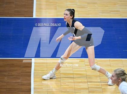 Thumbnail 2 in Valor Christian vs. Chaparral (CHSAA 5A State Final) photogallery.