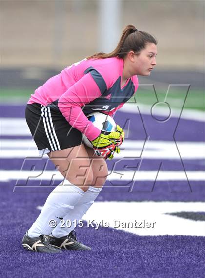 Thumbnail 3 in Ferris vs Paris (Bonham Tournament) photogallery.