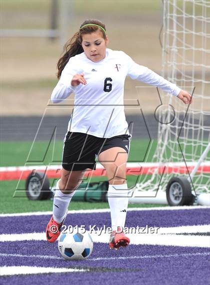 Thumbnail 1 in Ferris vs Paris (Bonham Tournament) photogallery.
