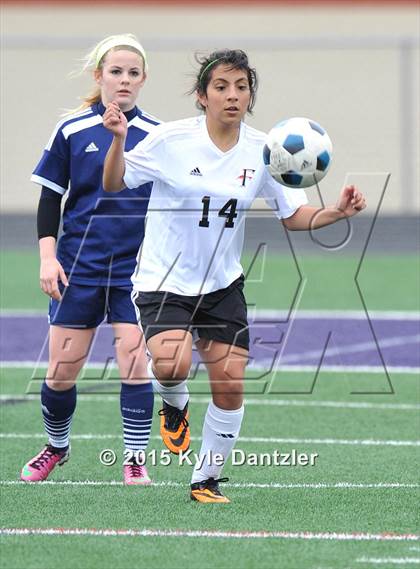 Thumbnail 2 in Ferris vs Paris (Bonham Tournament) photogallery.