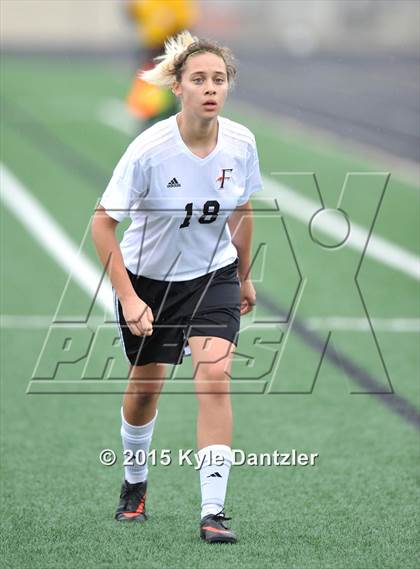 Thumbnail 2 in Ferris vs Paris (Bonham Tournament) photogallery.