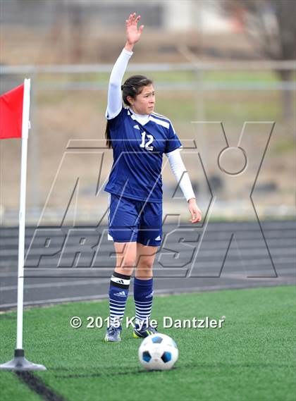 Thumbnail 2 in Ferris vs Paris (Bonham Tournament) photogallery.