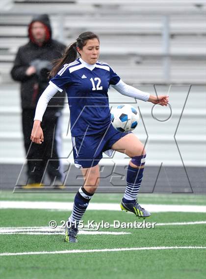 Thumbnail 3 in Ferris vs Paris (Bonham Tournament) photogallery.