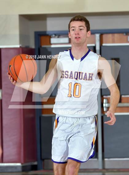 Thumbnail 3 in Palo Verde vs Issaquah (Rancho Mirage Holiday Invitational) photogallery.