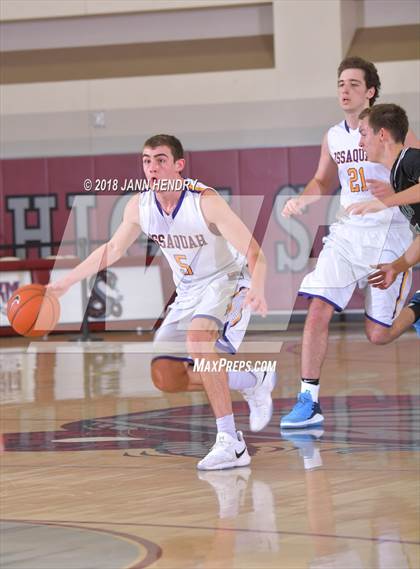 Thumbnail 3 in Palo Verde vs Issaquah (Rancho Mirage Holiday Invitational) photogallery.