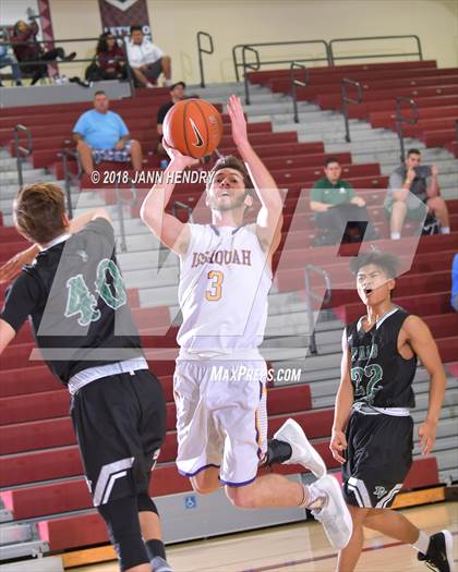 Thumbnail 2 in Palo Verde vs Issaquah (Rancho Mirage Holiday Invitational) photogallery.