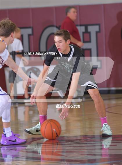 Thumbnail 2 in Palo Verde vs Issaquah (Rancho Mirage Holiday Invitational) photogallery.
