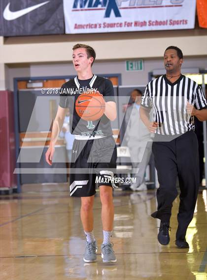 Thumbnail 1 in Palo Verde vs Issaquah (Rancho Mirage Holiday Invitational) photogallery.
