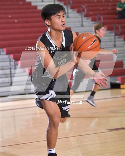 Thumbnail 3 in Palo Verde vs Issaquah (Rancho Mirage Holiday Invitational) photogallery.