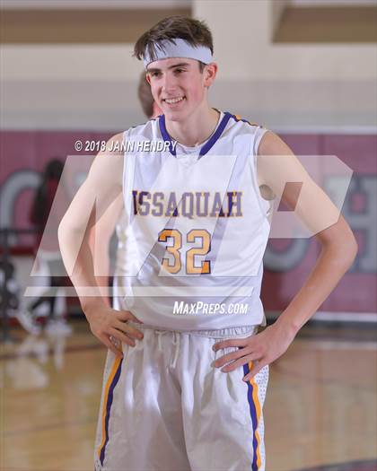 Thumbnail 3 in Palo Verde vs Issaquah (Rancho Mirage Holiday Invitational) photogallery.