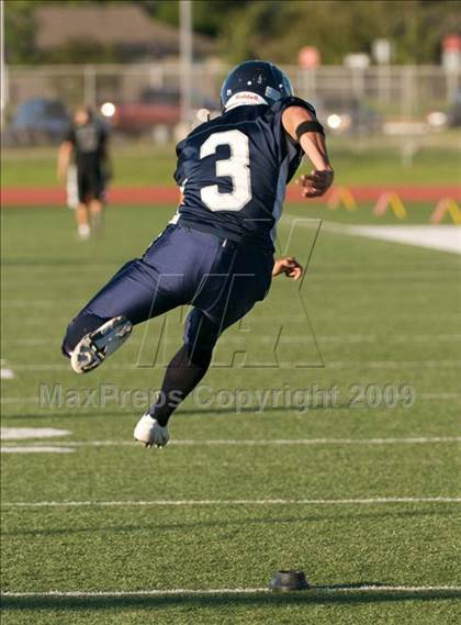Thumbnail 2 in Steele @ Boerne-Champion photogallery.