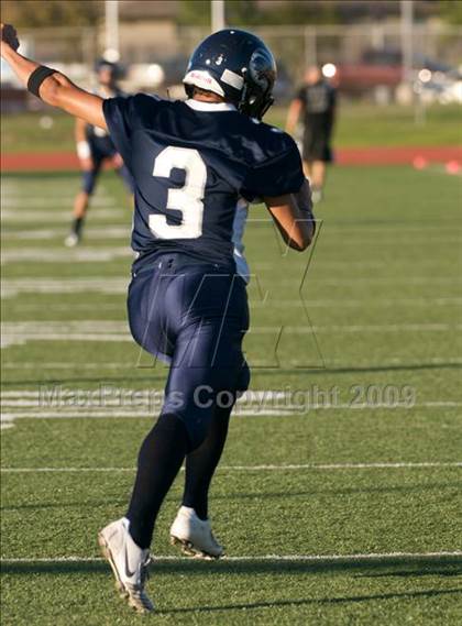 Thumbnail 2 in Steele @ Boerne-Champion photogallery.