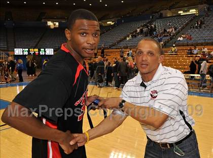 Thumbnail 3 in Westchester vs King (CIF SoCal D1 Final) photogallery.
