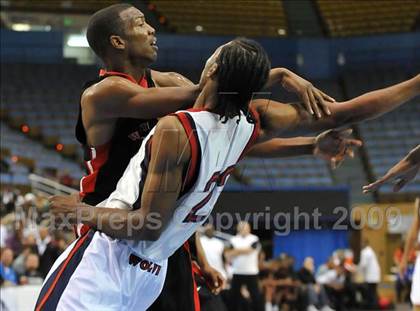 Thumbnail 1 in Westchester vs King (CIF SoCal D1 Final) photogallery.