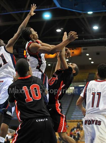 Thumbnail 3 in Westchester vs King (CIF SoCal D1 Final) photogallery.