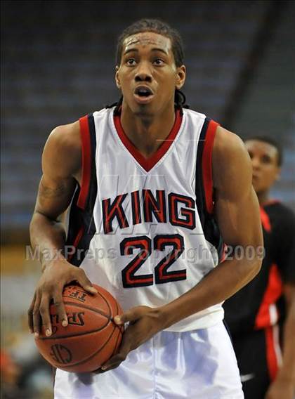Thumbnail 3 in Westchester vs King (CIF SoCal D1 Final) photogallery.