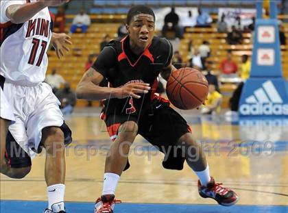 Thumbnail 1 in Westchester vs King (CIF SoCal D1 Final) photogallery.