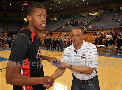 Thumbnail 1 in Westchester vs King (CIF SoCal D1 Final) photogallery.