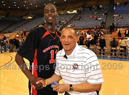 Thumbnail 3 in Westchester vs King (CIF SoCal D1 Final) photogallery.