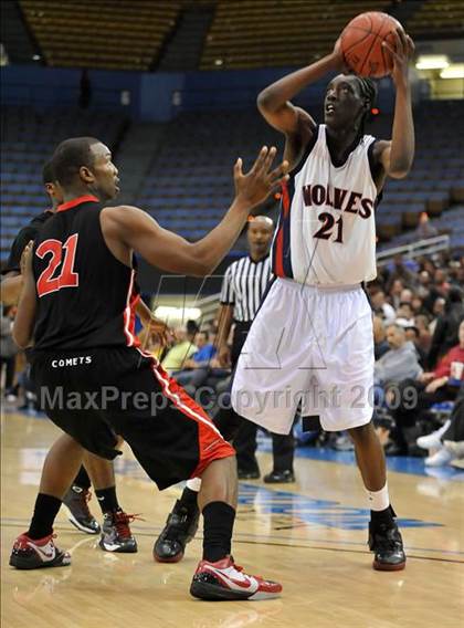 Thumbnail 1 in Westchester vs King (CIF SoCal D1 Final) photogallery.