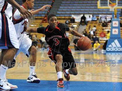 Thumbnail 3 in Westchester vs King (CIF SoCal D1 Final) photogallery.
