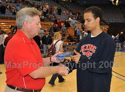 Thumbnail 2 in Westchester vs King (CIF SoCal D1 Final) photogallery.