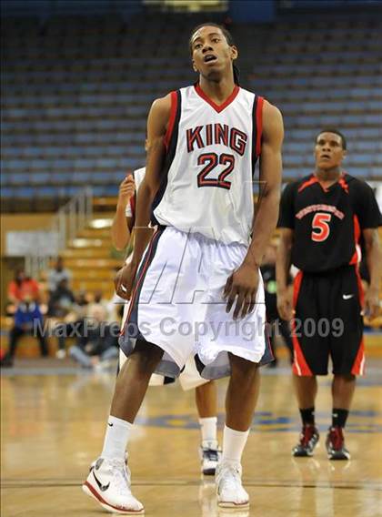 Thumbnail 2 in Westchester vs King (CIF SoCal D1 Final) photogallery.