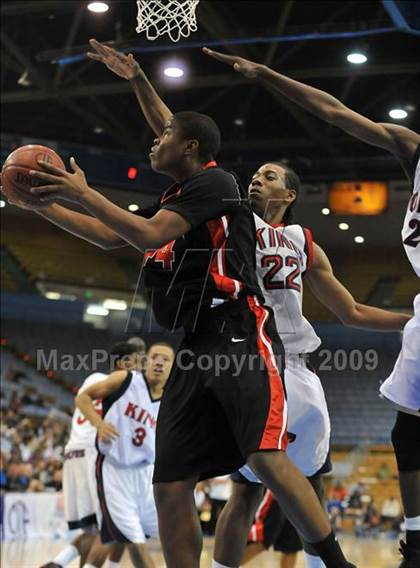 Thumbnail 2 in Westchester vs King (CIF SoCal D1 Final) photogallery.