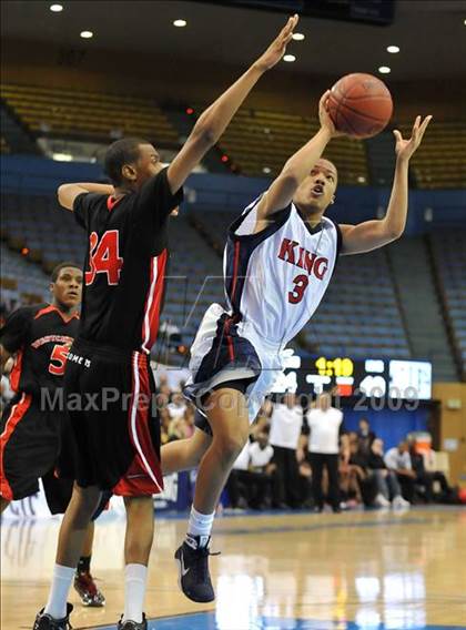 Thumbnail 2 in Westchester vs King (CIF SoCal D1 Final) photogallery.
