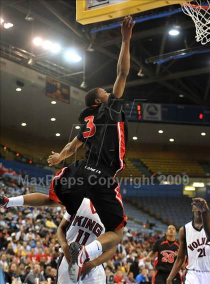 Thumbnail 1 in Westchester vs King (CIF SoCal D1 Final) photogallery.