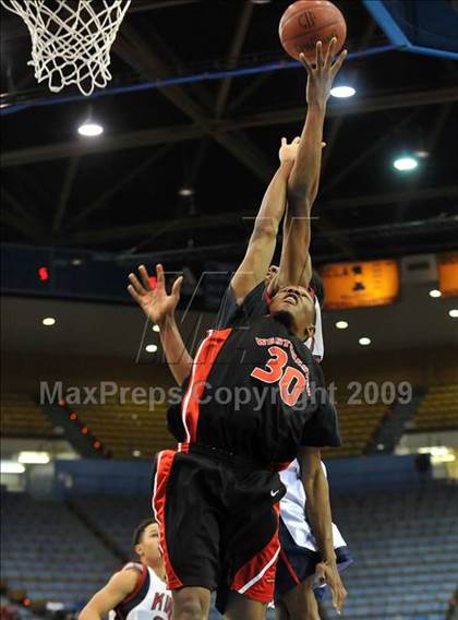 Thumbnail 3 in Westchester vs King (CIF SoCal D1 Final) photogallery.