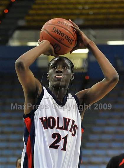 Thumbnail 3 in Westchester vs King (CIF SoCal D1 Final) photogallery.