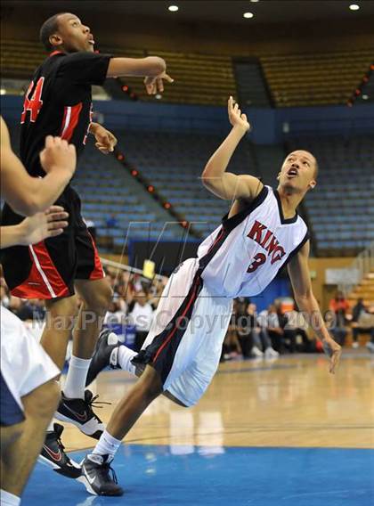 Thumbnail 1 in Westchester vs King (CIF SoCal D1 Final) photogallery.