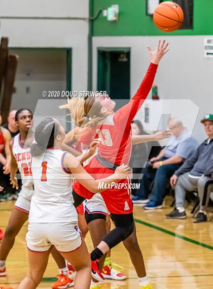 Thumbnail 2 in Antelope vs. Benson Tech (MLK Showcase) photogallery.